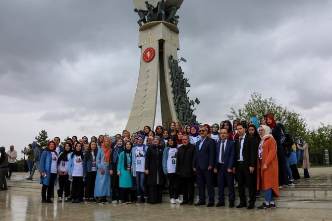 Meram’da gençlere 15 Temmuz ruhu aşılanıyor