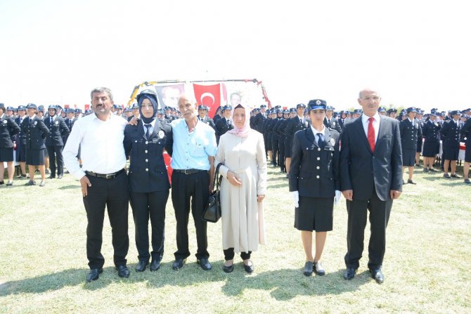 15 Temmuz şehidi ikiz polislerin eşleri de polis oldu