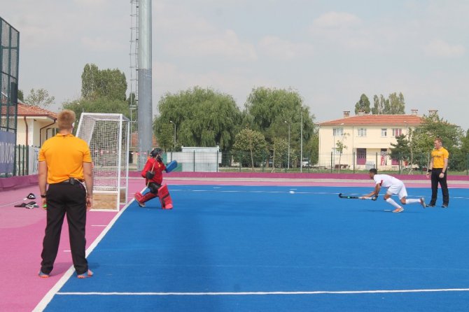 U18 Hokey Şampiyonası’nda Ukrayna birinci oldu