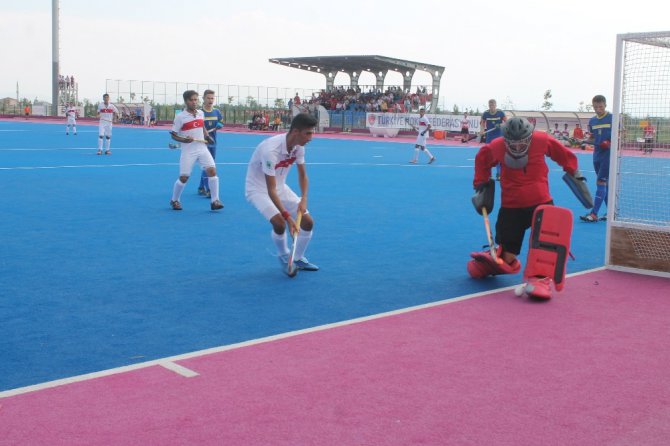 U18 Hokey Şampiyonası’nda Ukrayna birinci oldu