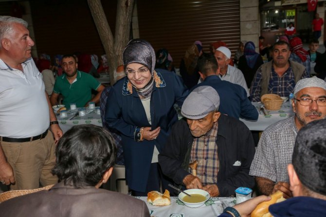 Başkan Toru, Kapu Cami cemaatiyle buluştu