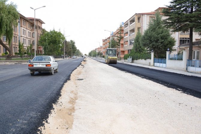 Konya Büyükşehir, Ilgın’da prestij cadde yatırımlarını sürdürüyor