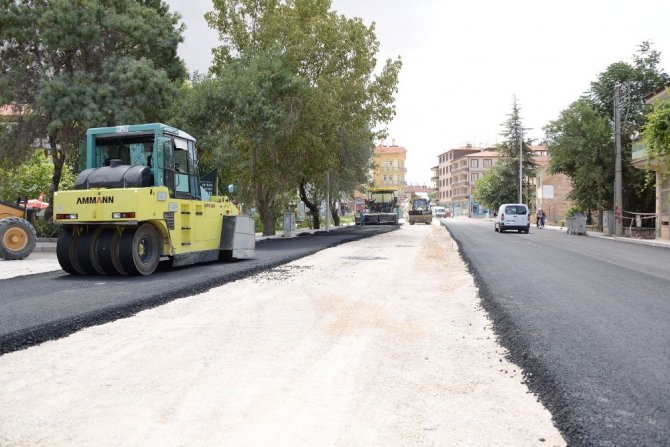 Konya Büyükşehir, Ilgın’da prestij cadde yatırımlarını sürdürüyor