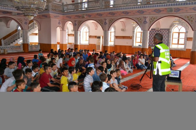 Kulu’da camilerde trafik semineri verildi