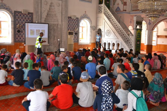 Kulu’da camilerde trafik semineri verildi