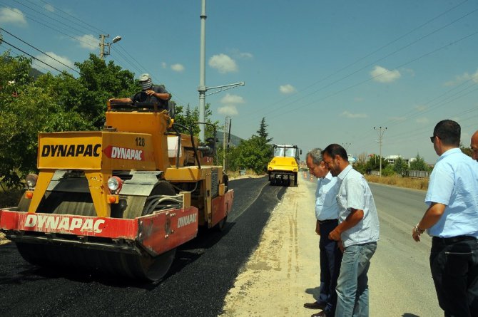 Akşehir’de asfaltlama seferberliği