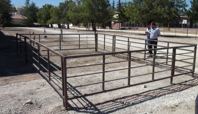 Ereğli’de hayvan pazarının kurulacağı alan hazırlandı