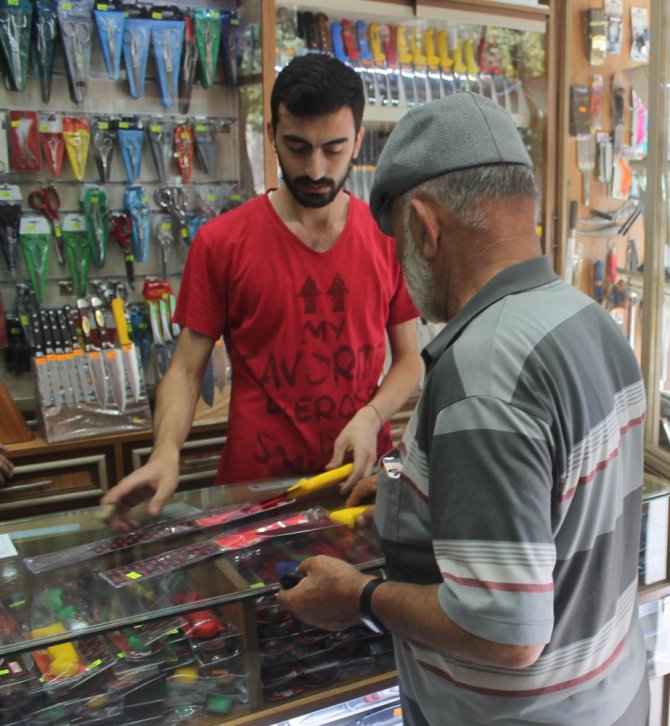 Bıçakçılarda Kurban Bayramı yoğunluğu