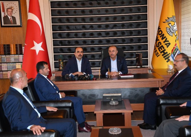 Bakan Çavuşoğlu: 