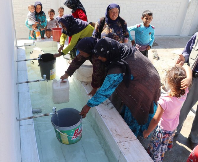 Aksaray’da Urfalı tarım işçileri suya kavuştu