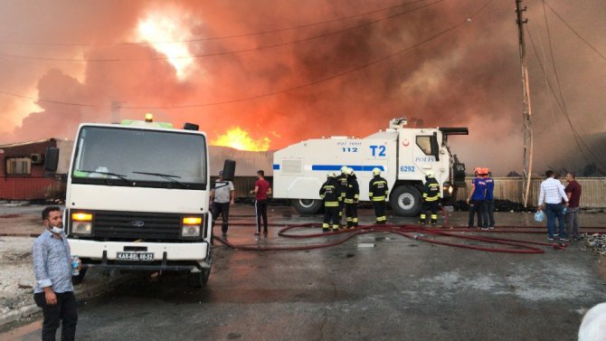 Yangınla ilgili gözaltına alınan güvenlik görevlisi tutuklandı