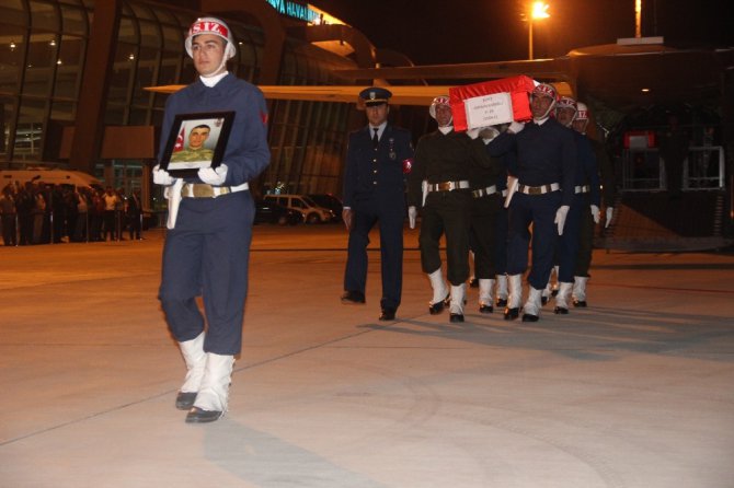 Konyalı Şehit Karağlı’nın cenazesi memleketine getirildi