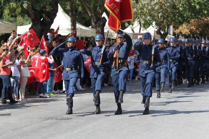 Konya’da 30 Ağustos Zafer Bayramı’nın 96. yılı kutlandı