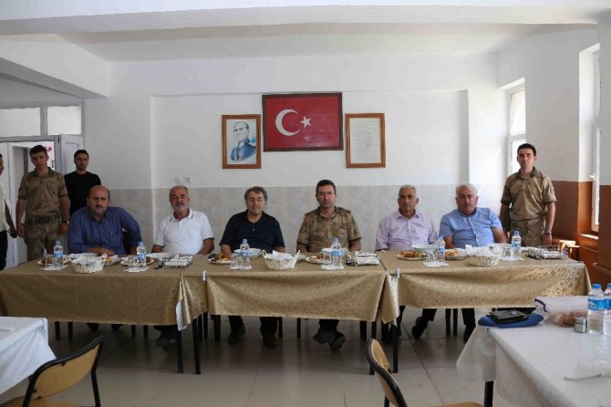 Konya’dan Tunceli’deki askerlere ‘anne yemeği’