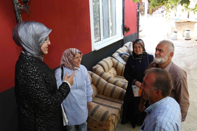 Başkan Toru mahalle ziyaretlerinde