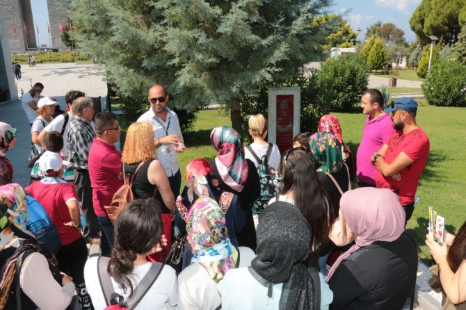 Beyşehir Belediyesi vatandaşları ecdatla buluşturmaya devam ediyor