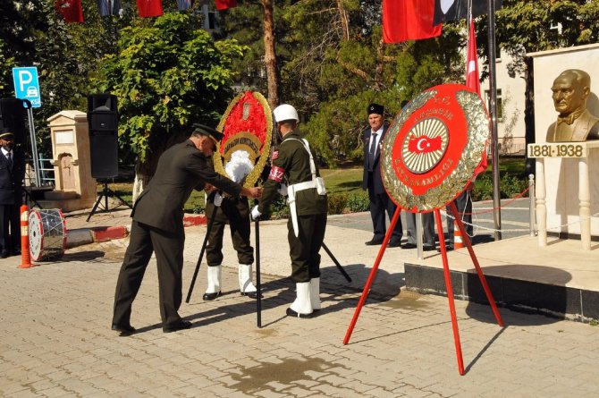 Kıbrıs Gazisinden coşkulu şiir