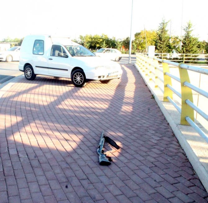 Konya’da yol verme kavgası kanlı bitti: 2 yaralı