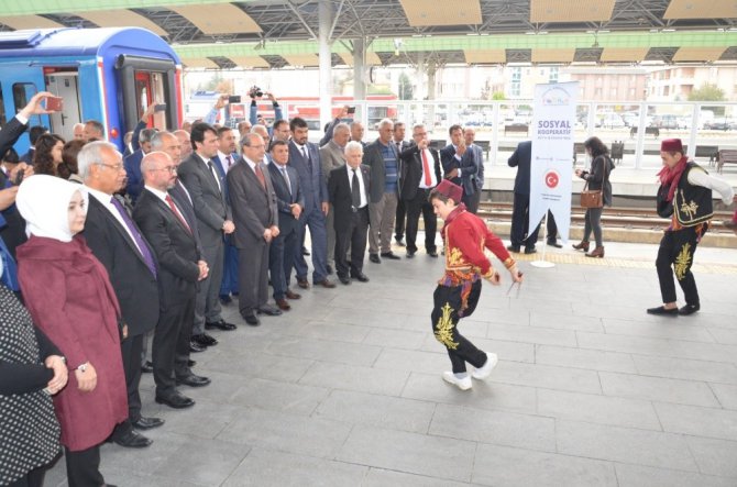 Sosyal kooperatif treni Konya’da