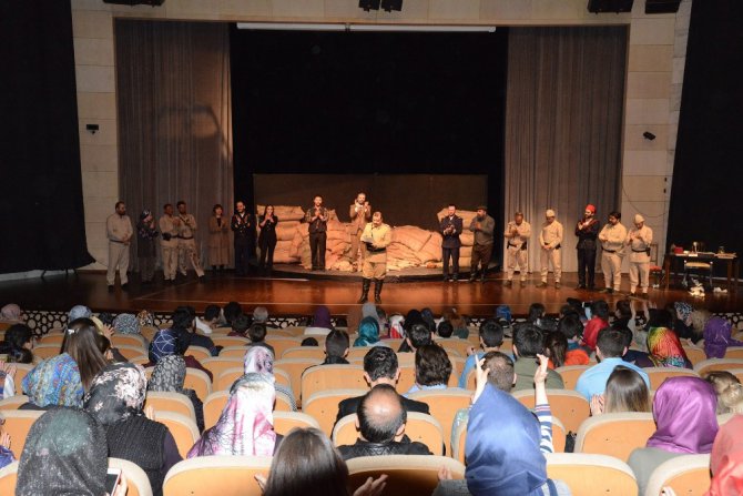 Konya Şehir Tiyatrosu yeni sezonda perdelerini açıyor