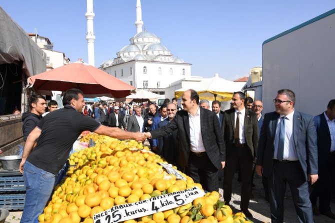 Başkan Altay, Çeltik ve Yunak’ta vatandaşlarla buluştu