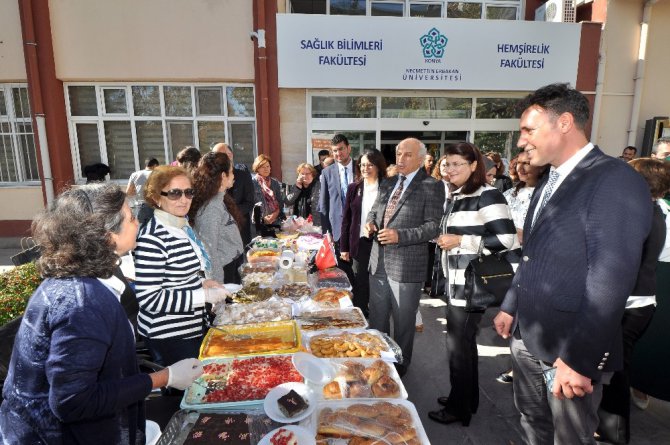 NEÜ’de Alzheimer Gündüz Yaşam Merkezi Yardım Kermesi düzenlendi