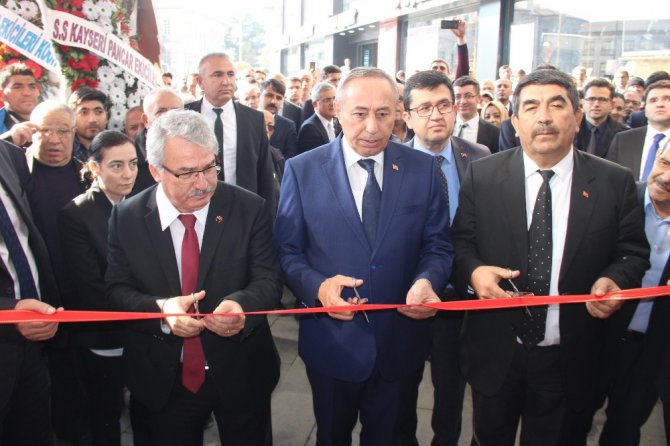 Konya’da Torku Doğrudan Döner’in ilk restoranı açıldı