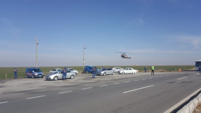 Aksaray’da jandarmadan helikopter destekli uygulama