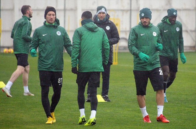 Atiker Konyaspor’da, Trabzonspor maçı hazırlıkları sürüyor