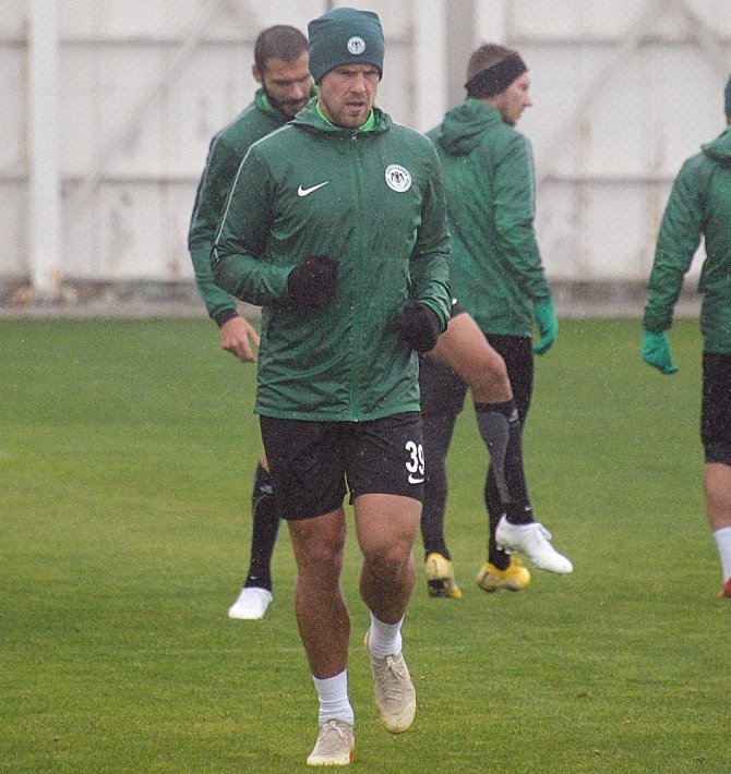 Atiker Konyaspor’da, Trabzonspor maçı hazırlıkları sürüyor