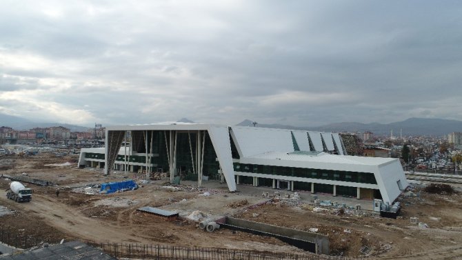 Konya’nın yeni YHT Garı havadan görüntülendi