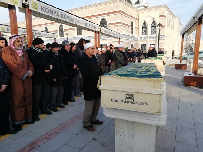 Yangında ölen 4 kardeş gözyaşlarıyla defnedildi