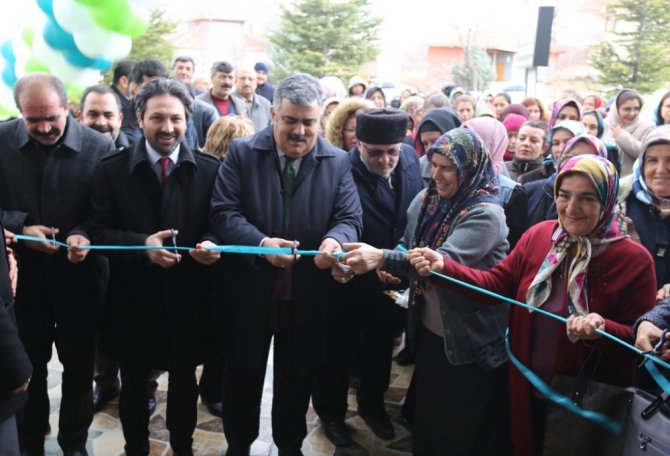 Ereğli’de hanımlar için yeni semt lokali açıldı