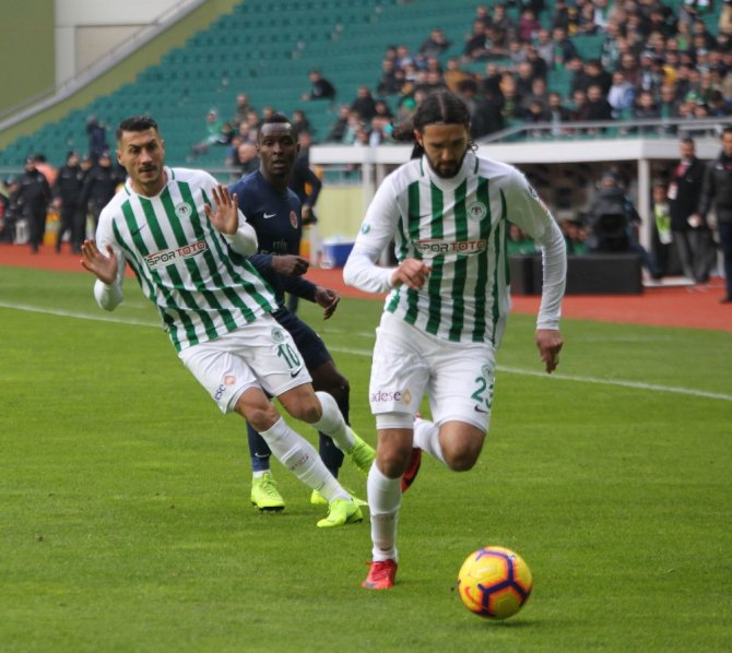 Spor Toto Süper Lig: A. Konyaspor: 1 - Antalyaspor: 0 (İlk yarı)