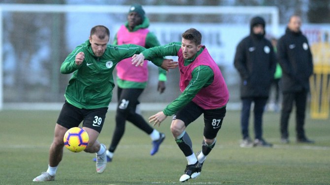 Atiker Konyaspor’da Fenerbahçe maçı hazırlıkları başladı