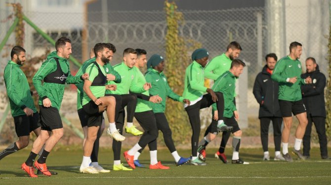 Atiker Konyaspor’da Fenerbahçe maçı hazırlıkları başladı