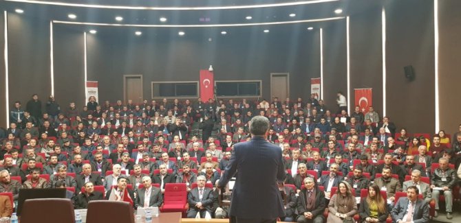 Konuk: “Ekonomiyi istikrar büyütür, üretime bilim boyut atlattırır”