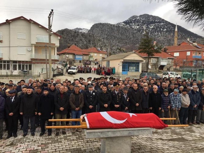 Vefat eden Kore gazisi son yolculuğuna uğurlandı