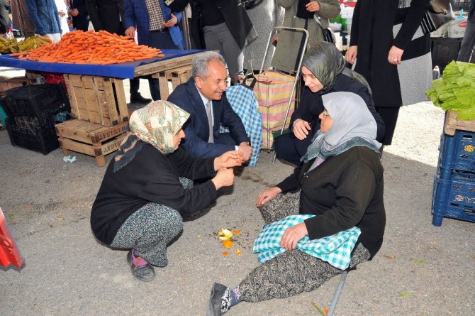 Akşehir’de AK Parti Milletvekillerinden destek turu