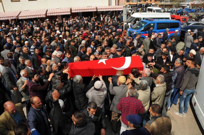 Şehit jandarma uzman çavuş Akşehir’de defnedildi