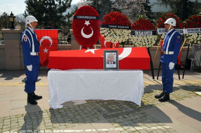 Şehit jandarma uzman çavuş Akşehir’de defnedildi