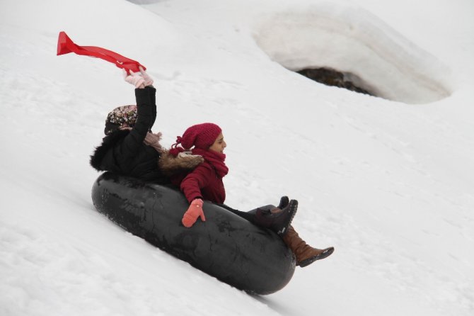 Baharda Konya’da kayak keyfi