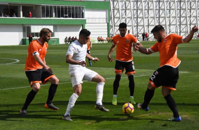 Atiker Konyaspor hazırlık maçında Adanaspor’u 2-1 mağlup etti