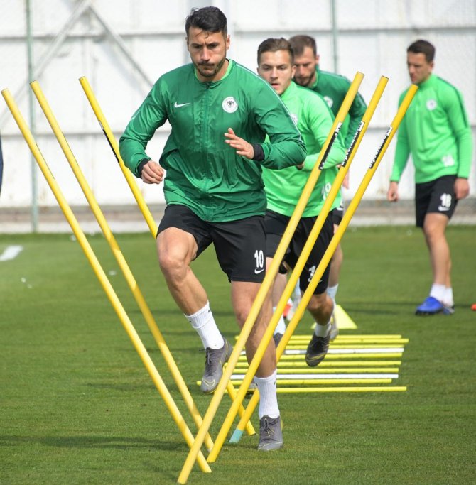 Atiker Konyaspor, M. Başakşehir hazırlıklarını sürdürdü