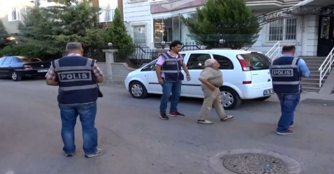 Yasa dışı bahis çetesine operasyon: 15 gözaltı