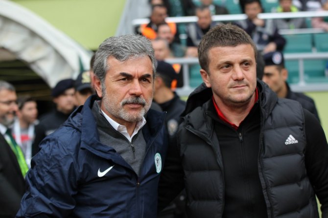 Spor Toto Süper Lig: Atiker Konyaspor: 1 - Demir Grup Sivasspor: 1 (İlk yarı)