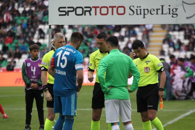 Spor Toto Süper Lig: Atiker Konyaspor: 1 - Demir Grup Sivasspor: 1 (İlk yarı)