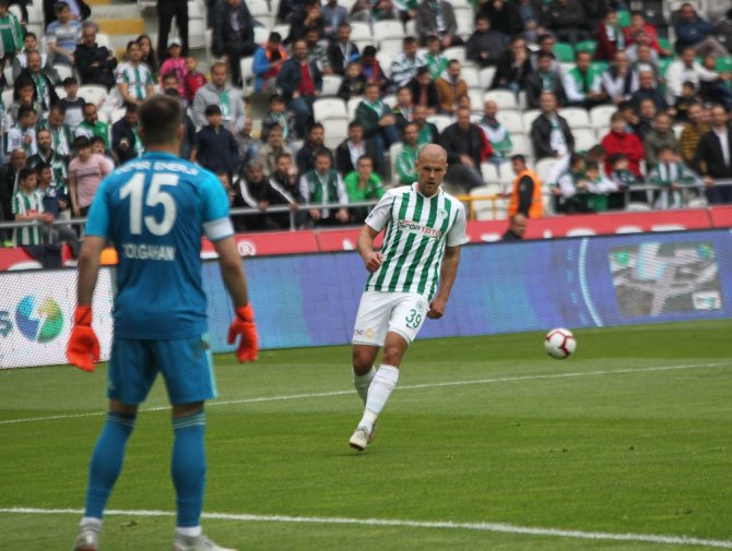 Spor Toto Süper Lig: Atiker Konyaspor: 1 - Demir Grup Sivasspor: 1 (İlk yarı)