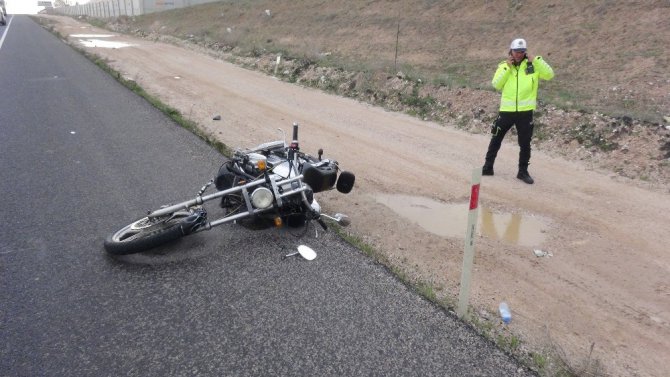 Aksaray’da motosiklet devrildi: 1 yaralı