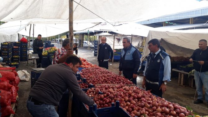 Seydişehir Belediyesi zabıta ekiplerinden esnaf denetimi